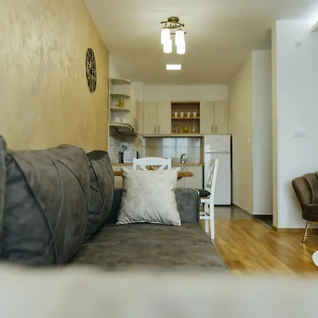 Vojvodjanska Zora Appartement *
