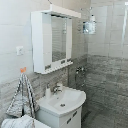 Vojvodjanska Zora * ソンボル