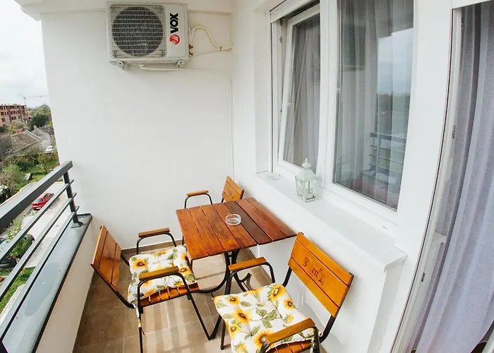 Vojvodjanska Zora Apartament *